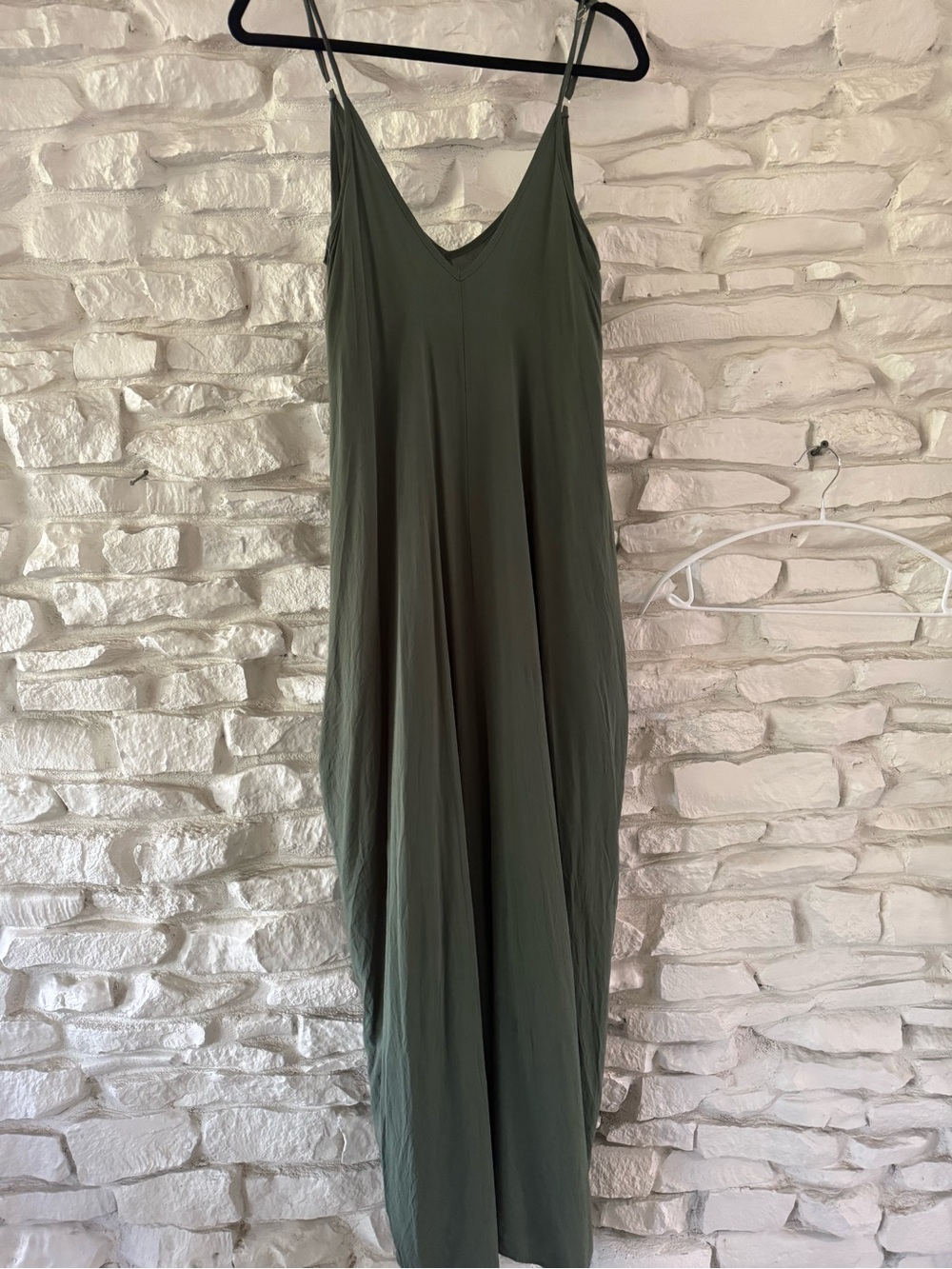 ELAN Olive Green Smooth Rayon Relaxed Flowy Maxi Dress - Size Small